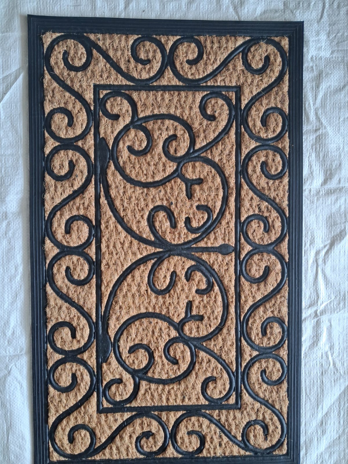 black rubber with natural coir