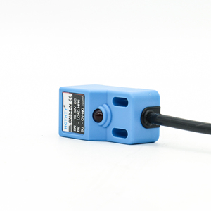 Sensor de interruptor fotoeléctrico de reflexión difusa inductiva cuadrada de la serie para inspección de línea de producción - Product Image 5