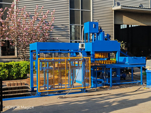 Apilador automático de arcilla de barro de tierra comprimida hidráulica, máquina de fabricación de ladrillos de bloques de enclavamiento de Adobe ecológico, de enclavamiento de Adobe - Product Image 2