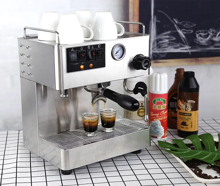 Son tasarım İtalyan sıcak su süt buhar özelleştirilmiş ticari kahve makinesi Cappuccino Latte