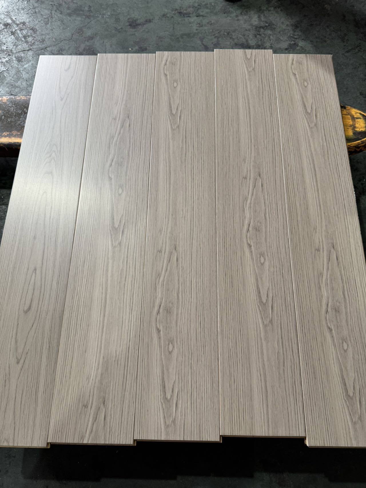 OAK-8883