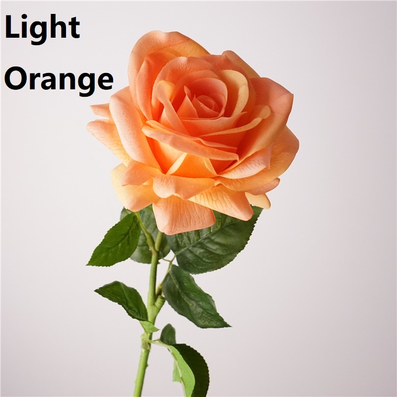 Arancione chiaro