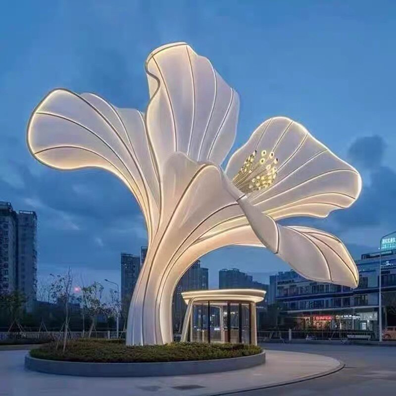 Flower sculpture