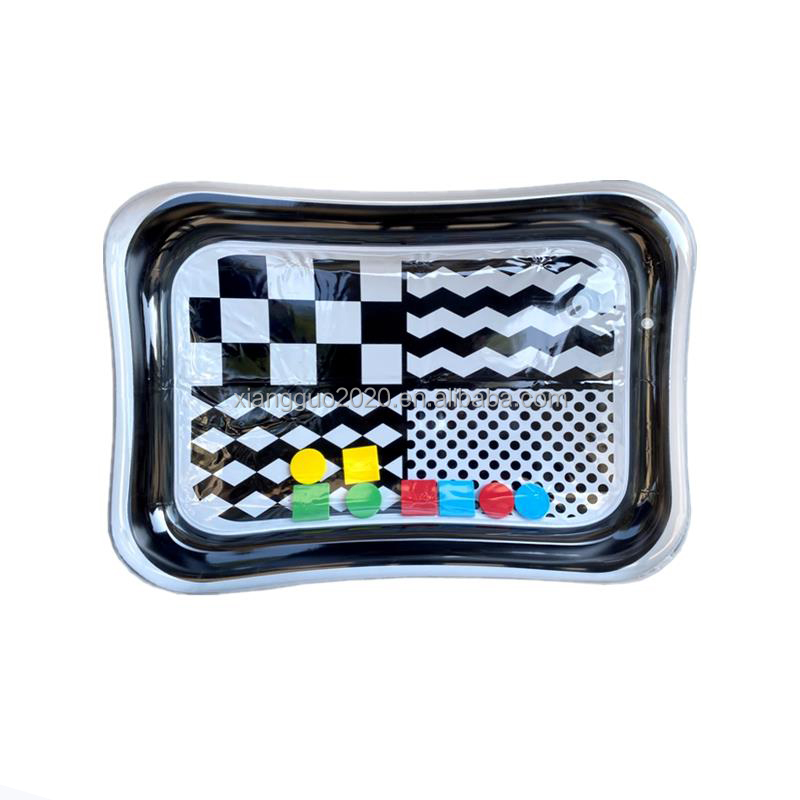 black and white stripe 66x50cm