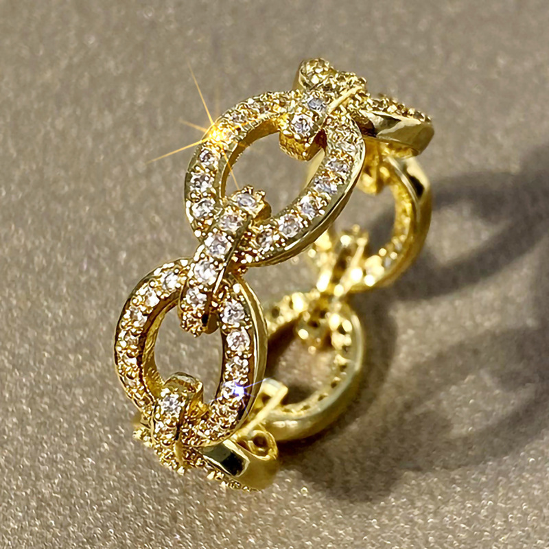 T0065 yellow gold, full of stones