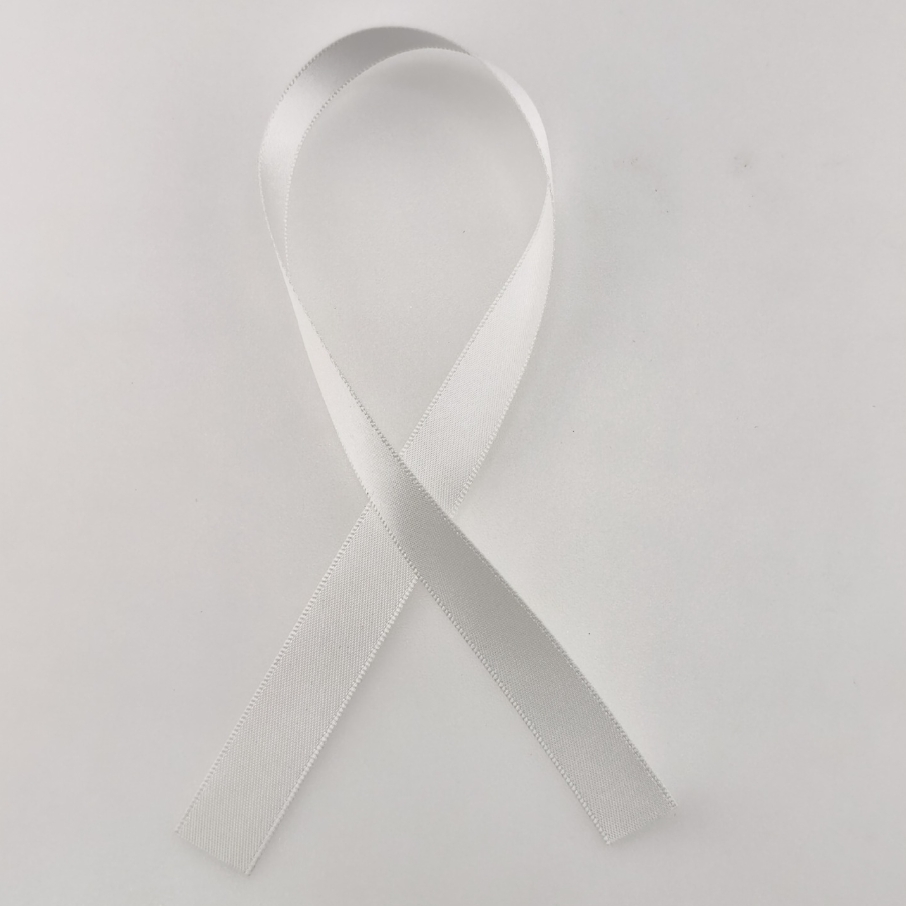 White 000