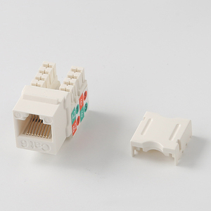 用于网络RJ45 5e类6类6a类UTP的90度免工具梯形插孔未屏蔽 - Product Image 2