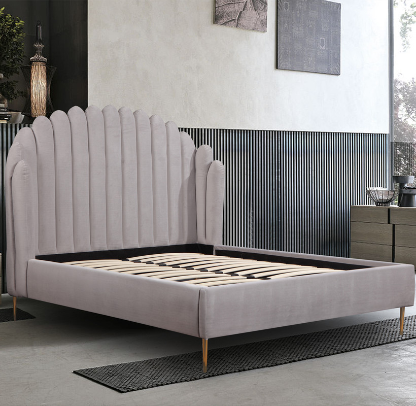 Leather Upholstered Modern Design King Size Bed beds