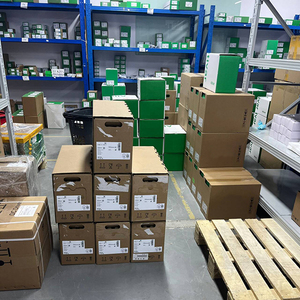 Brandneue Original-Spot-SPS-Programmier steuerung IQ-R Serie DC-Eingangs modul RX41C4