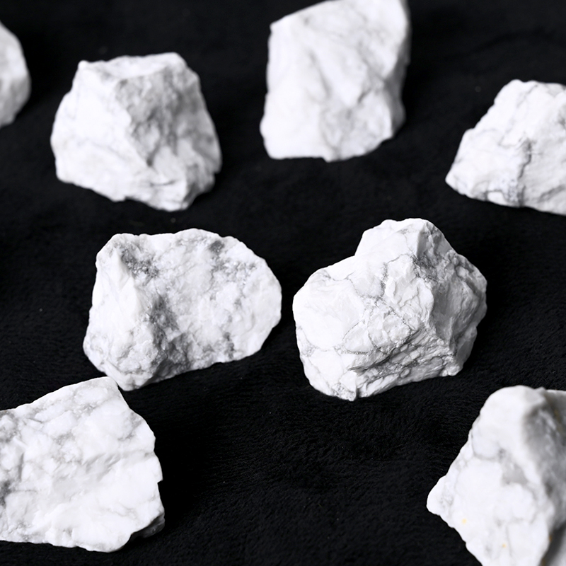 Howlite