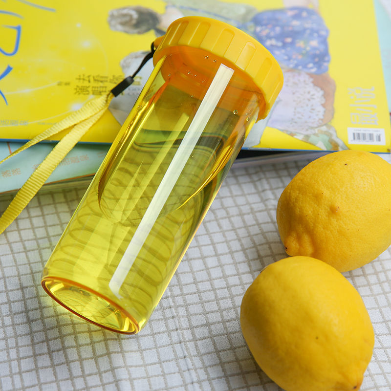 สีเหลือง