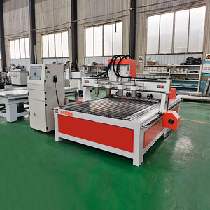Enrutador CNC multihusillo de 3 ejes multicabezal con tecnología de hoja de sierra Enrutador CNC multifuncional para carpintería - Product Image 3