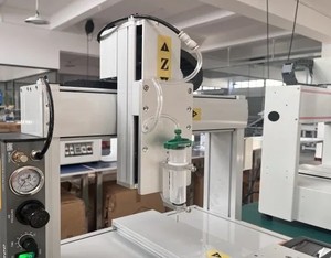 Robot di distribuzione Desktop industriali pneumatici ad alte prestazioni macchina professionale per la distribuzione di colla adesivo robotizzato legno - Product Image 4