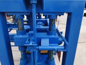 Ручной блок делая машину блок цемент Qt40-2 кирпич пресс машина - Product Image 6