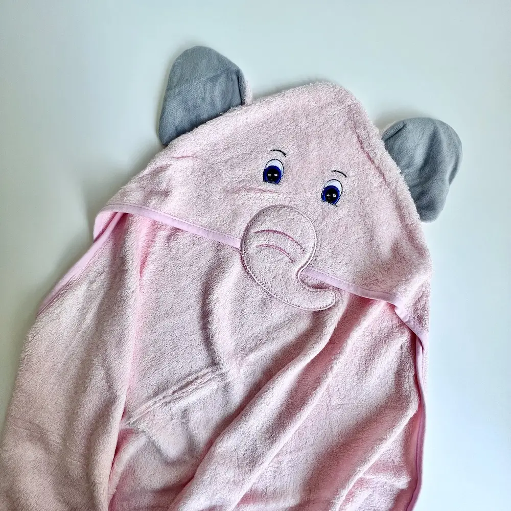 High Quality Organic Bamboo Hooded Baby Towels With Animal Design 35"*35" Custom Packing Super Soft Comfortable Baby Bath Towel