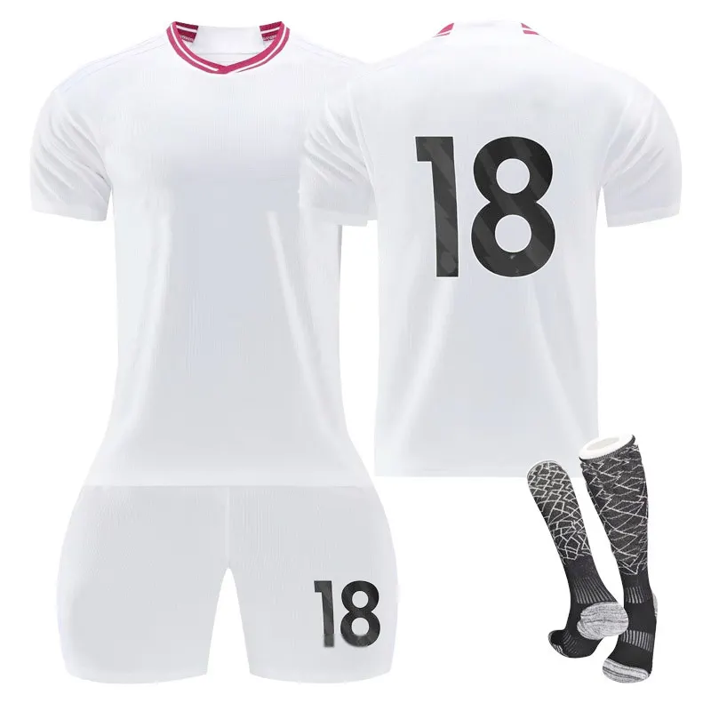 Nueva temporada modelo ropa deportiva para niños diseños Jersey Breakable Clubs hombres fútbol práctica Jersey