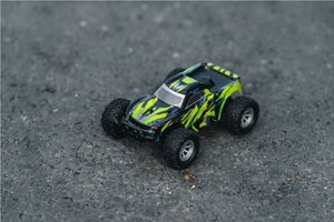 High-Speed 2.4Ghz 1/32 Mini Electric Off-Road <strong>RC</strong> Drift Race <strong>Car</strong> for Adults Remote Control <strong>with</strong> Charger Included - Product Image 6