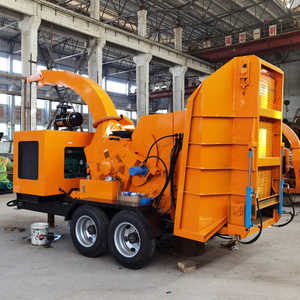A buon mercato frantoio di legno macchina industriale pesante completo frantoio di legno fresa frantoio di legno per la lavorazione efficiente dei rifiuti di albero