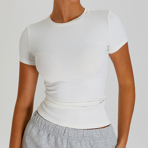 2025 sıcak satış kadın nervürlü naylon yaz nefes hızlı kuru spor Tshirt kısa kollu spor rahat hafif <span class=keywords><strong>Yoga</strong></span> üst