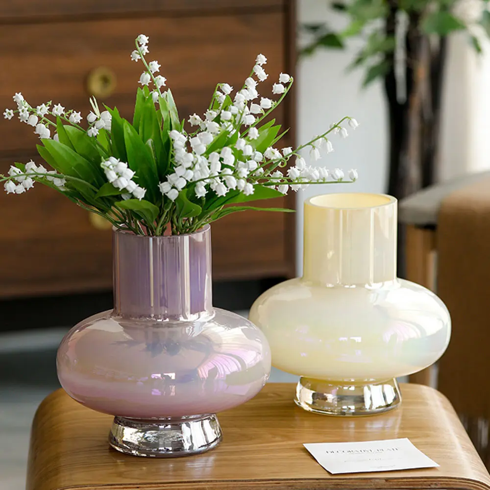 Vases en verre ronds à boule plate en ambre fabriqués à la main Grand vase en verre décoratif clair pour fleurs