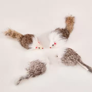 2025 nueva moda juego de juguete interactivo de gatito de peluche con hierba gatera chirriante piel de conejo gato ratón juguete duradero para perros - Product Image 6