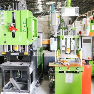 55 tonnen Fully Automatic Plastic Injection Molding Machine skalierbare computer programme