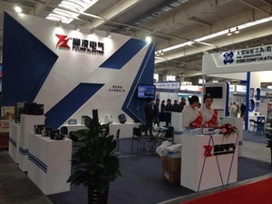 China stellt direkt Eingang 380V 3-Phasen-Ausgang VFD-Frequenz umrichter ausrüstung her Modulare Maschinen anwendungen - Product Image 3