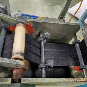 Gancho y Bucle de tejidos fijador de velcro de la máquina de corte - Product Image 2
