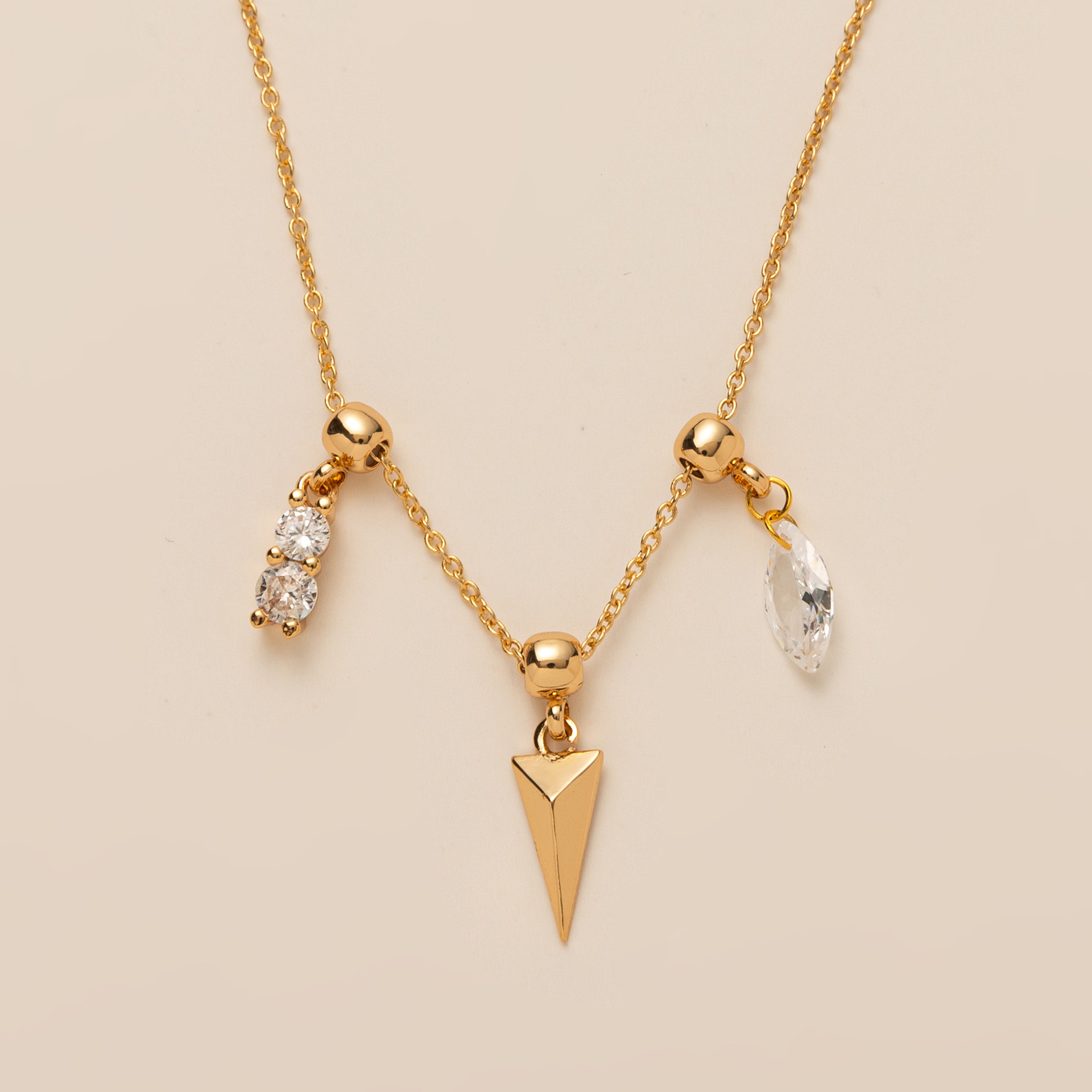 Design 5 - Gold