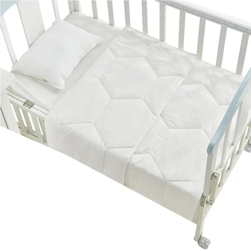 Set da letto 100% cotone naturale di lusso in due pezzi coperte trapuntate sottili estive biancheria da letto a doppia faccia per neonati neonati bambini