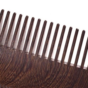 Pettine per barba da uomo in legno di sandalo nero a doppia faccia in vendita calda - Product Image 5