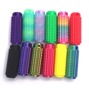 Yenilik stres giderici anahtarlık Spiky Grippie Fidget oyuncak çocuklar için inişli çıkışlı anahtarlık ağrı hafifletmek için - Product Image 3