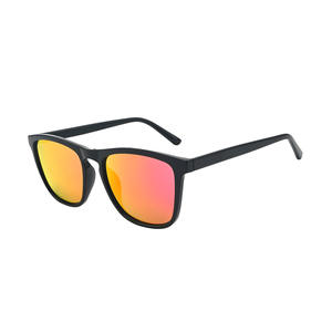 Tr90 phân cực kính mát chất lượng cao Phụ nữ Shades biểu tượng thời trang tùy chỉnh người đàn ông kính mát <span class=keywords><strong>2025</strong></span> - Product Image 2