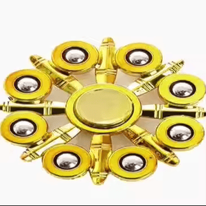 このキュートで機能的なそわそわおもちゃの魅惑的なスピンをお楽しみください。 - Product Image 1