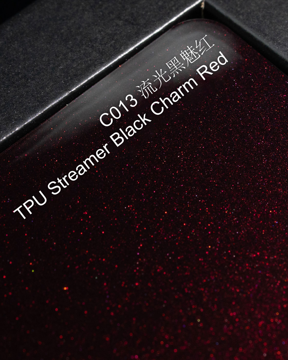 C013-TPU Streamer Negro Charm Rojo
