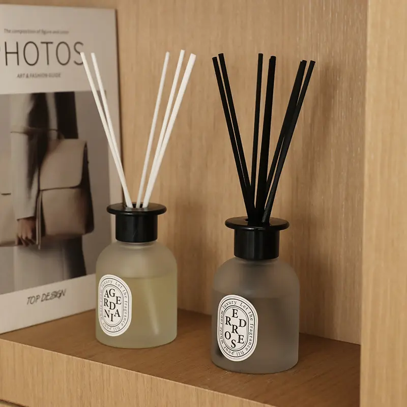 2023 fragrance home decor luxury wholesales air diffuser aroma and essential oil diffuser bottle reed diffuser