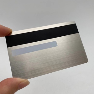 金属银行visa信用卡，带芯片插槽和磁条和签名面板 - Product Image 5