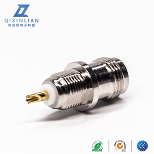 壁タイプPCB厚さ<span class=keywords><strong>2mm</strong></span>コネクタ純粋銅ニッケルメッキTNC女性フロントロック