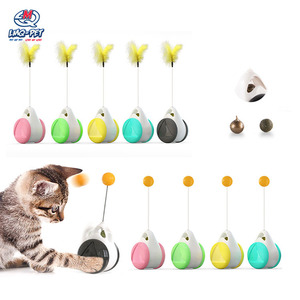 Interativa brinquedos do gato <span class=keywords><strong>com</strong></span> <span class=keywords><strong>catnip</strong></span> equilíbrio brinquedo do carro do balanço varinha gato animais de estimação