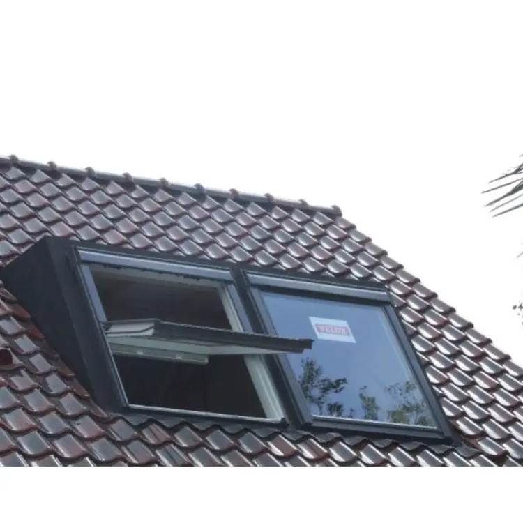 Hoch dichtendes Aluminium-Oberlicht-Design Hervorragende Belüftung für Dachboden villa: Dachfenster des Oberlichts