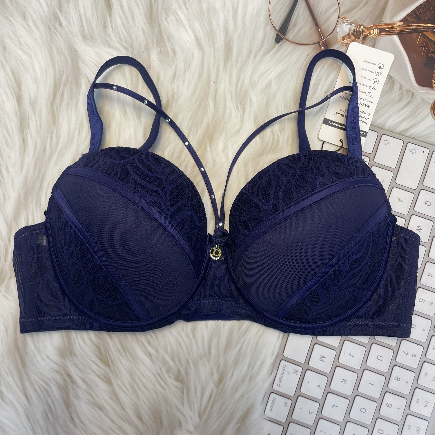Bleu foncé