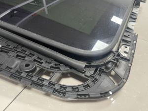 ルーフウィンドウOEM 6225003AFC0200M81新エネルギーAION車用