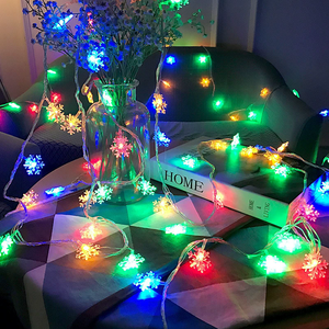 Venta al por mayor romántico 10M LED copo de nieve árbol de Navidad luces conectables 8 modos guirnalda para iluminación decorativa - Product Image 1