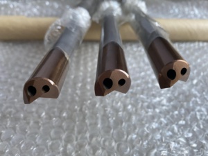 เครื่องเจาะปืนรูลึกแบบกําหนดเองประสิทธิภาพสูง D3MM-D35MM สําหรับแม่พิมพ์ - Product Image 6