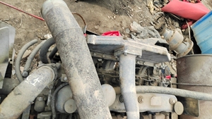 DOOSAN DAEWOO DB58 DB58T DB58TISディーゼルエンジンDH220 DX220 DX225LC-7ショベルDE08DE08TDE08TISディーゼルエンジン - Product Image 5