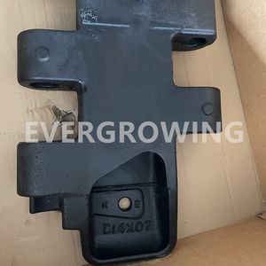 Sepatu <span class=keywords><strong>Track</strong></span> untuk <span class=keywords><strong>Hitachi</strong></span> KH300-3 suku cadang Crane Crawler Lattice <span class=keywords><strong>Track</strong></span> Link plate - Product Image 2