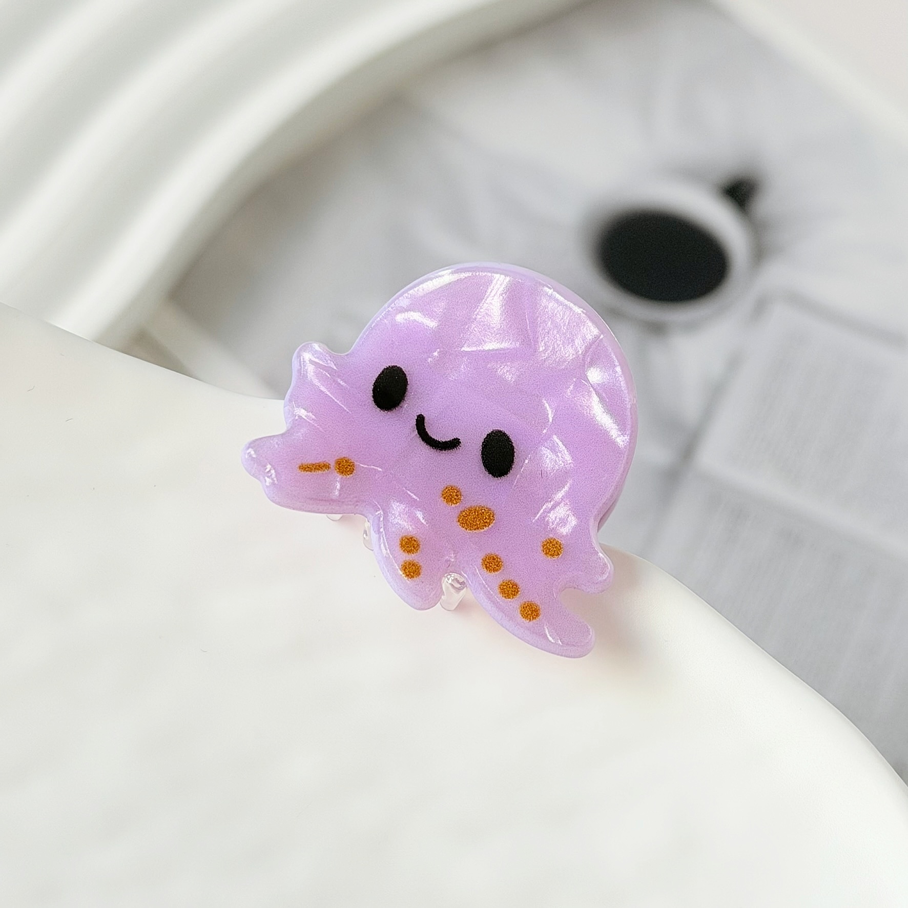 Méduse violette