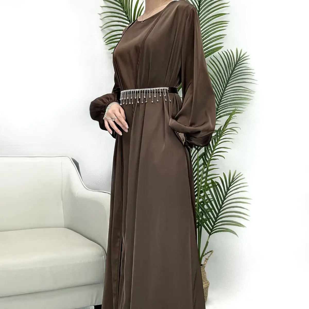 Bicomfort 2024 modeste femmes Hijab Abayas grande taille couleur unie Polyester robe avec strass ceinture gland décoration adultes