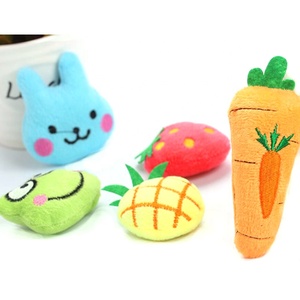 Rascador de gato con forma de dibujos animados, juguete de hierba gatera de peluche suave ecológico, tipo de bola, juguete para mascotas estilo conejo embalado en bolsa - Product Image 2