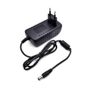 Adaptador AC/DC de 12V/24V/5V con fuente de alimentación conmutada 3A/2A/1A, adaptador de enchufe de CC de 5,5mm 1.5A - Product Image 5